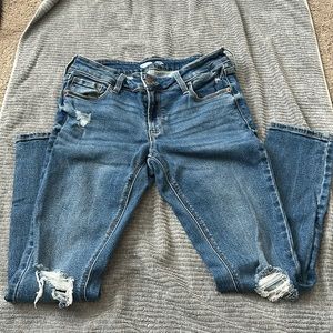 Old Navy Rockstar Super Skinny Jeans 
Ankle length - Low Rise 
SIZE 8
